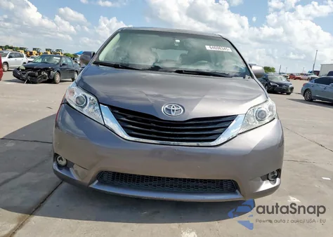 2014 Toyota Sienna Sport from USA, damaged, VIN 5TDXK3DC4ES419620